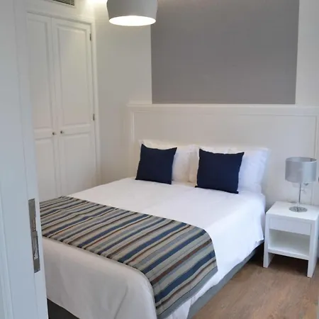 Edificio Charles 204